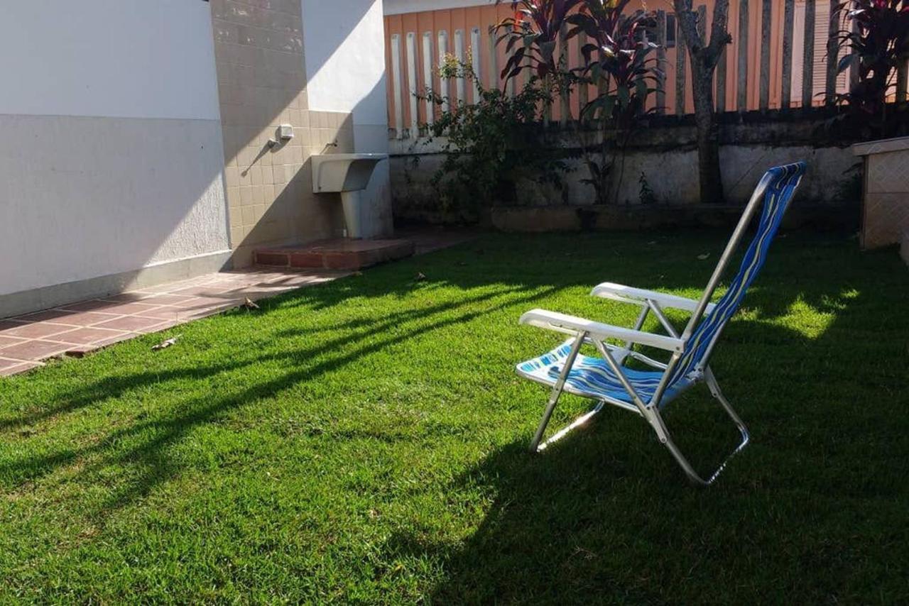 Tranquilidade A Alguns Passos Da Praia - Churrasqueira, Super Wi-Fi! Matinhos Exterior photo